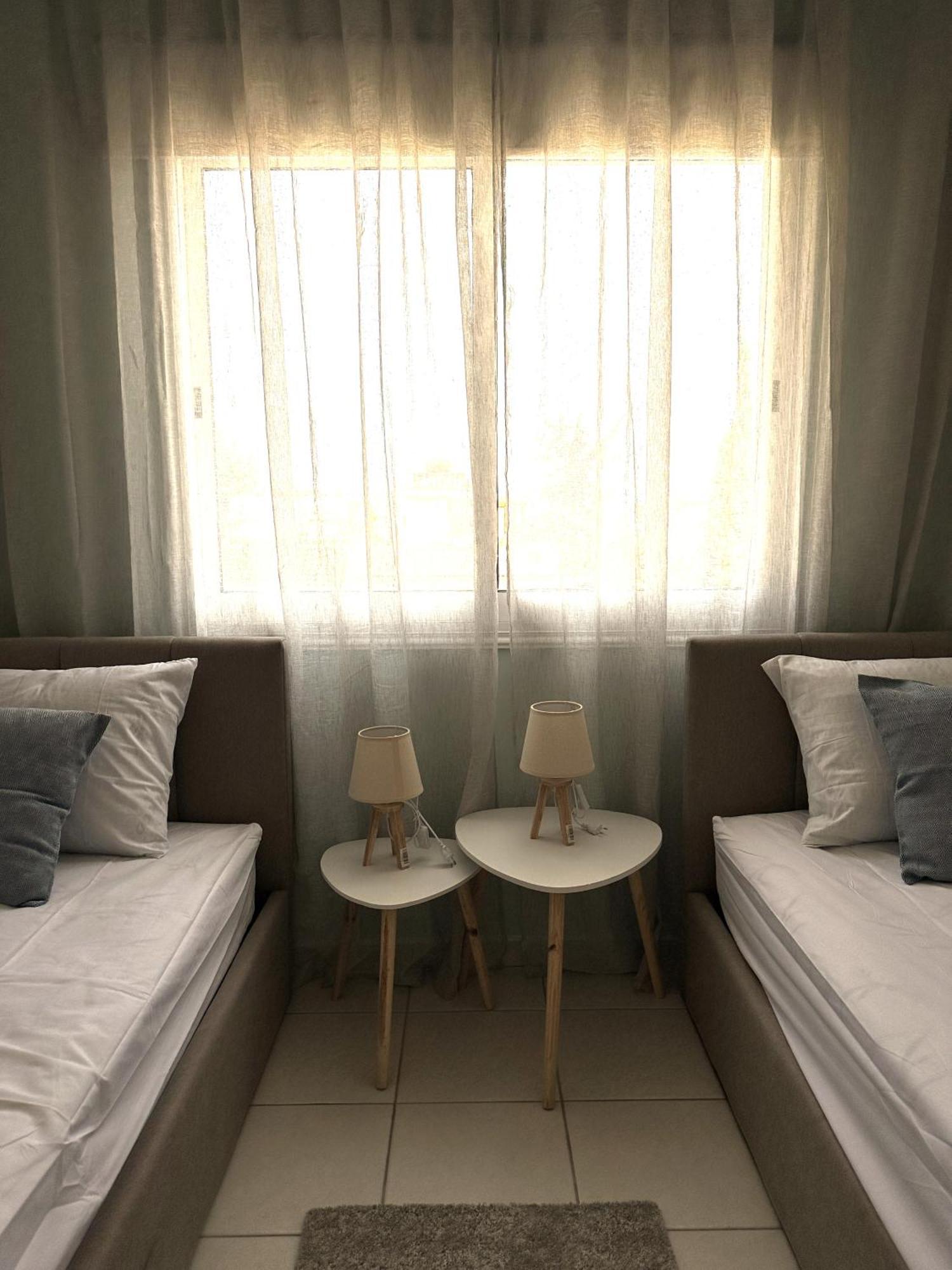 H&O Golden Sun Suite Paphos Exteriér fotografie