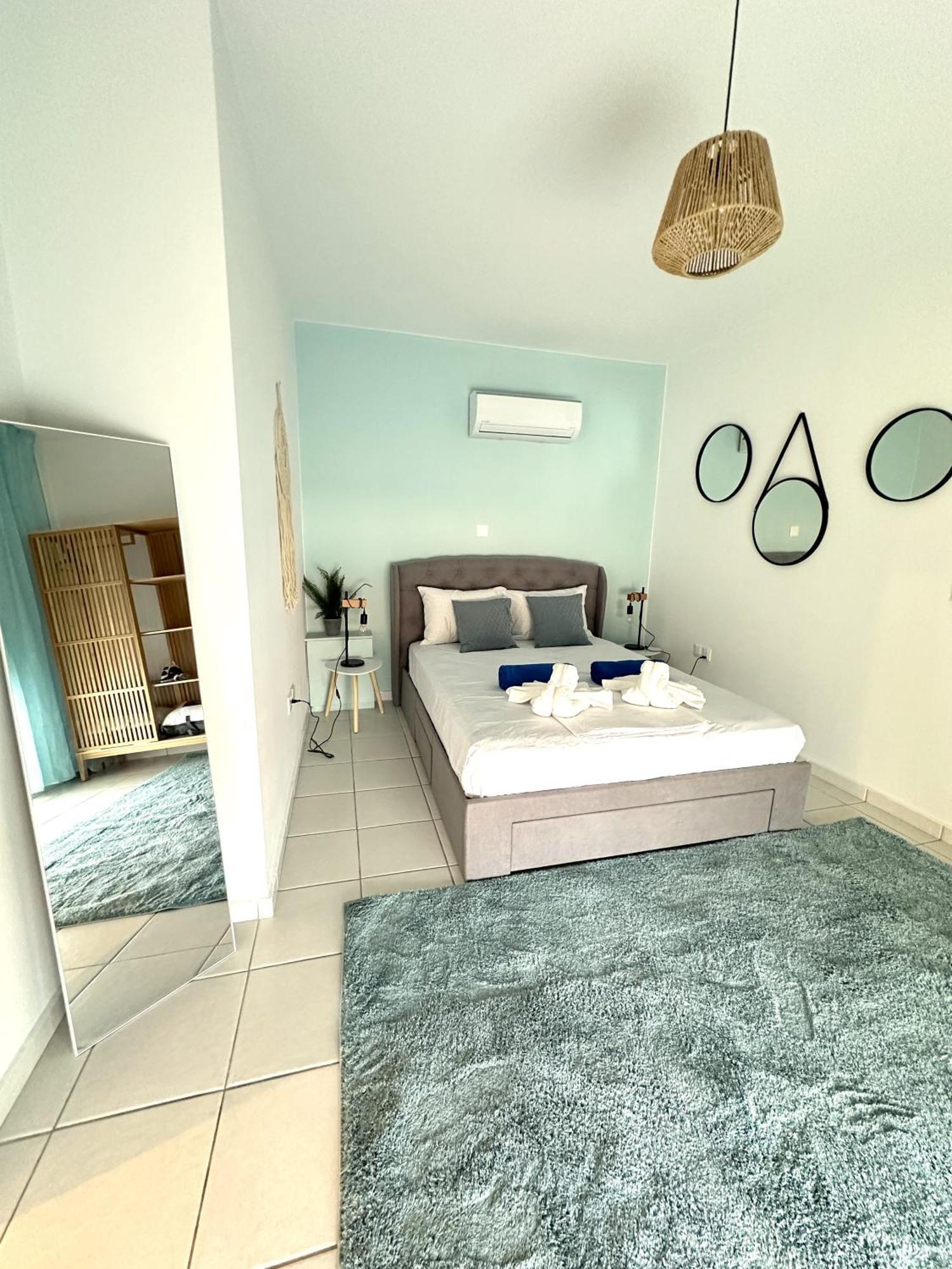 H&O Golden Sun Suite Paphos Exteriér fotografie